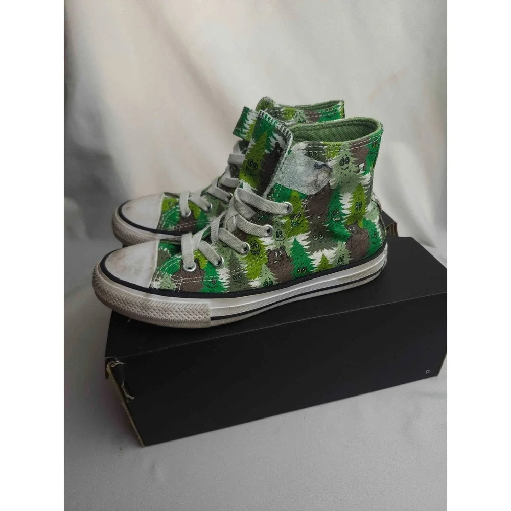 Converse Chuck Taylor All Star 1V Hi Youth Size 1 Green Canvas Bear Print A03317